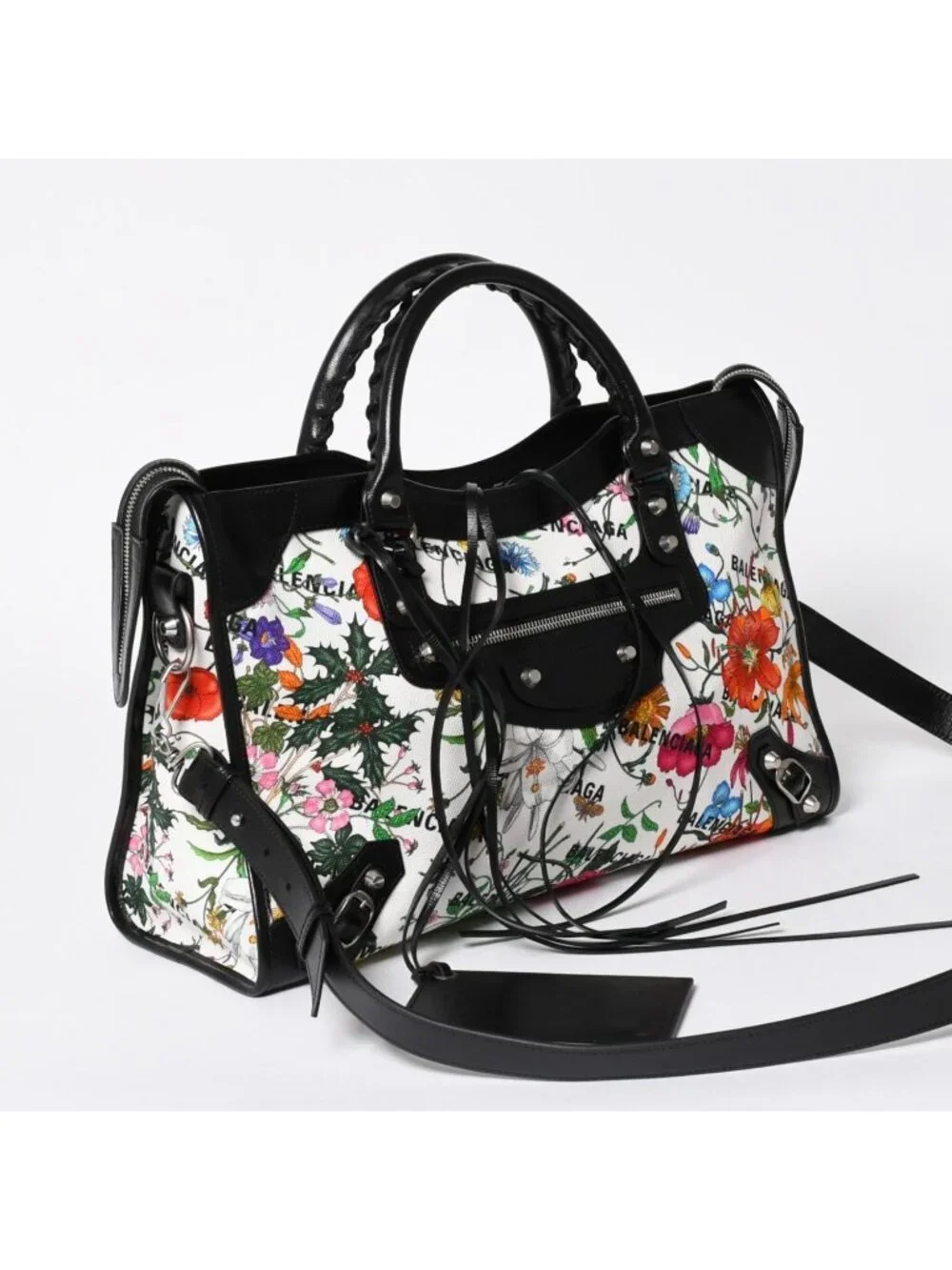 Gucci Neoclassic City the Hacker Project White Multicolor
